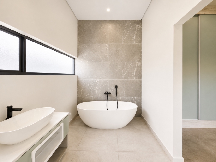 5 Bedroom Property for Sale in Woodland Hills Bergendal Free State